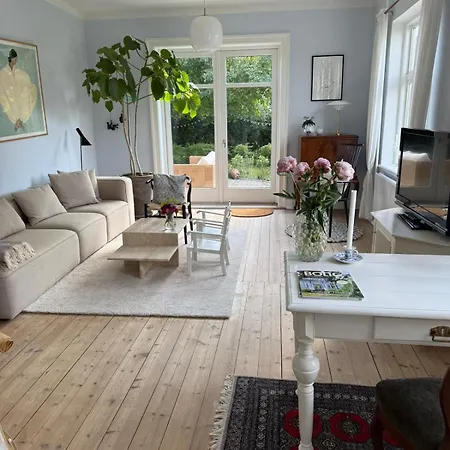 Bondegard Med Havudsigt Kolding
